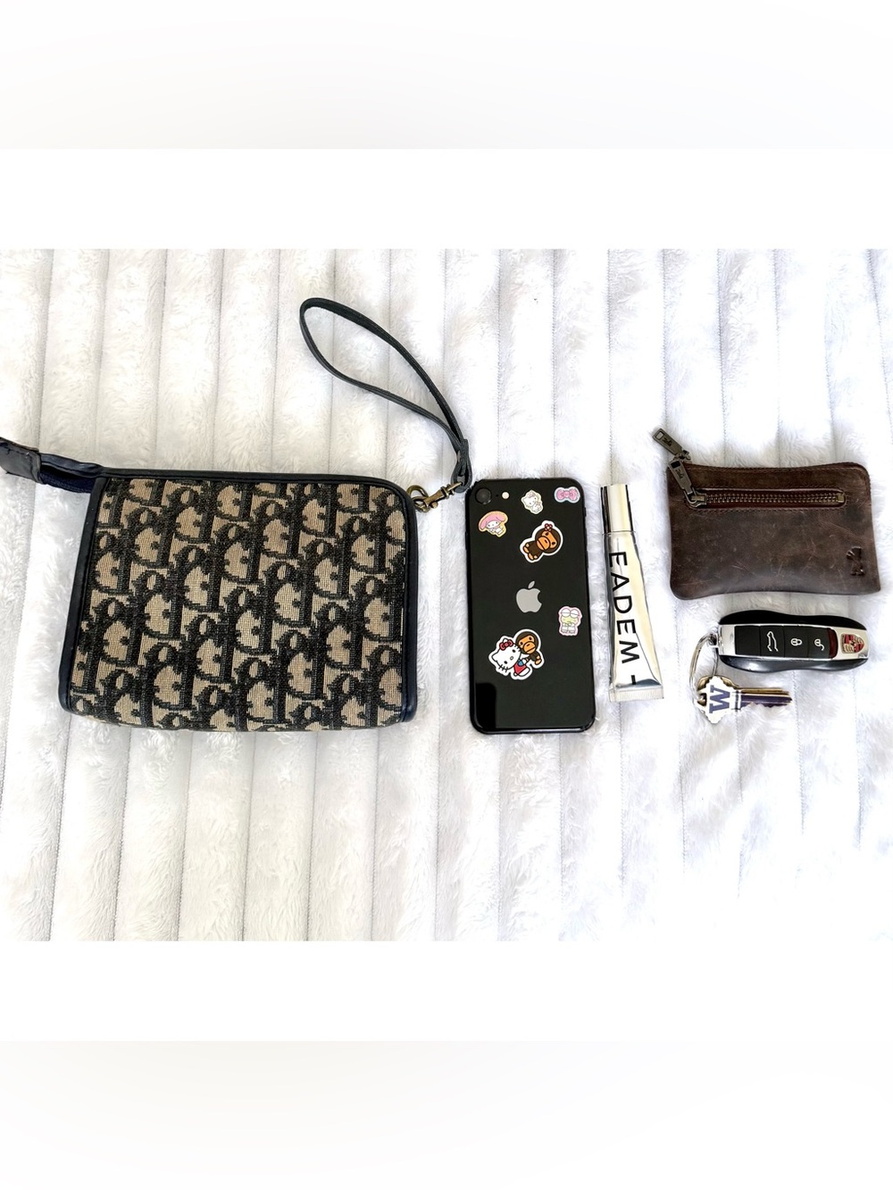 Dior oblique clutch